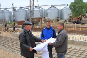Бушура Василь Миколайович на будівництві